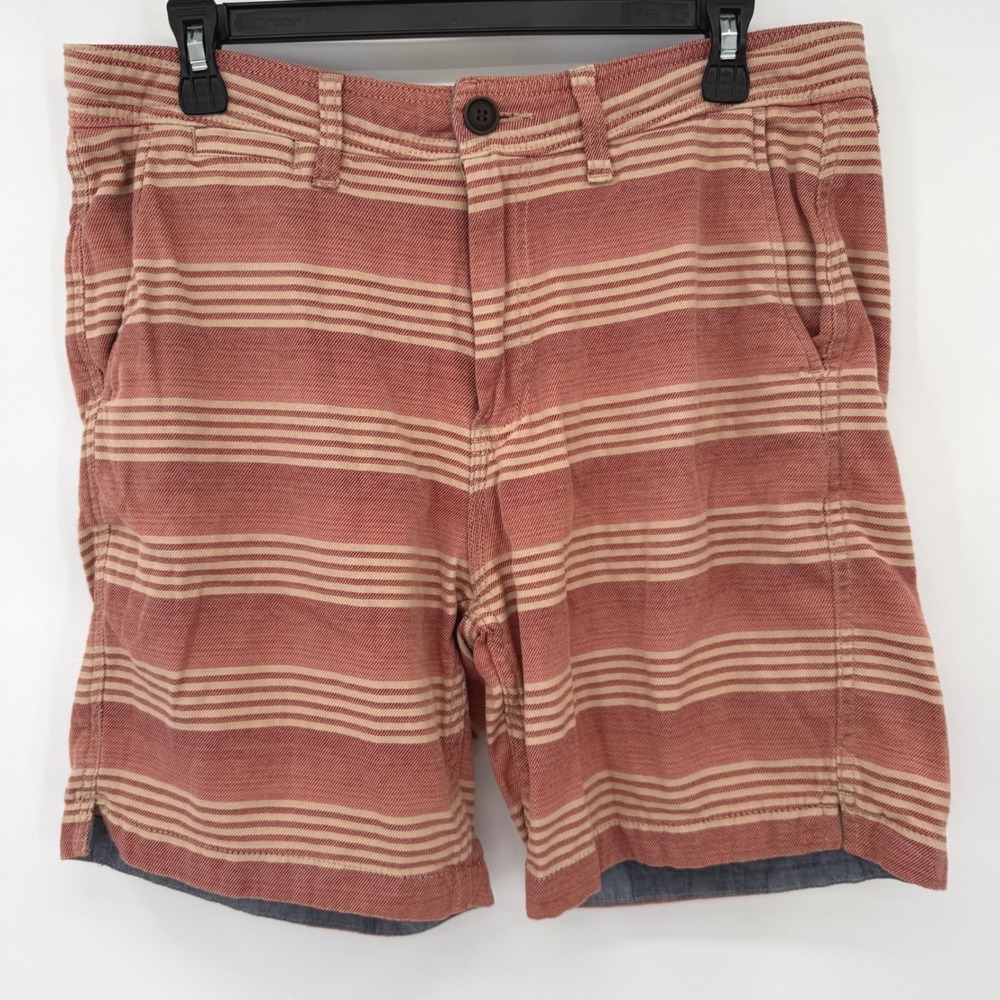 Lucky Brand Shorts Mens 33 Red Striped Cotton Flat Front Casual 5815